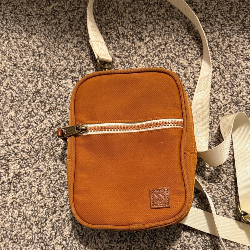 Thread Small Crossbody Bag in Burnt Orange